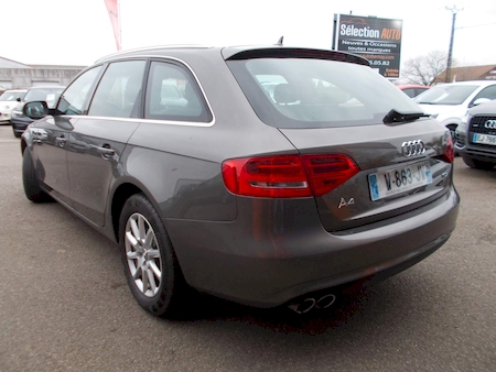 AUDI A4 AVANT 2.0 TDI 150 CV AMBIENTE BV6  ******** 1 ERE MAIN AVEC SEULEMENT 78816 KMS !!! **********