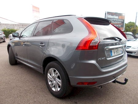VOLVO XC 60 D3 150 CV KINETIC   *********** 1 ERE MAIN AVEC 72371 KMS **********