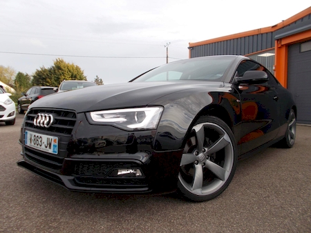 AUDI A5 COUPE 2.0 TDI 190 CV S LINE MULTITRONIC ********** AVEC SEULEMENT 69924 KMS !!! *********