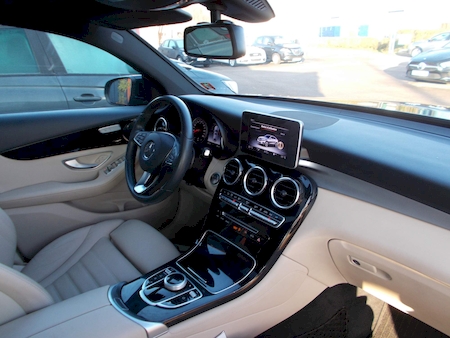 MERCEDES GLC COUPE 350 E MOTORISATION HYBRIDE 4 MATIC 7G-TRONIC  *************** 1 ERE MAIN AVEC SEULEMENT  60398 KMS !!! *****************