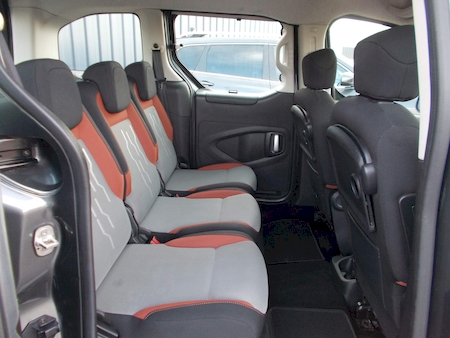 PEUGEOT PARTNER TEPEE II 1.6 HDI 92 CV ACTIVE  ********** 1 ERE MAIN AVEC 67864 KMS **********