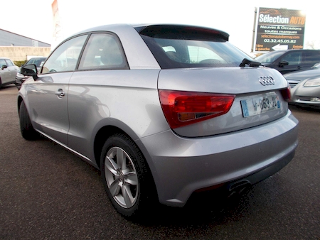 AUDI A1 1.4 TFSI 125 CV BUSINESS LINE BV6  3 PORTES  ********* 1 ERE MAIN AVEC SEULEMENT 31727 KMS !!  ***********