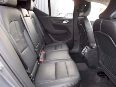 VOLVO XC 40 T3 156 CV BUSINESS BV6   ************* 1 ERE MAIN AVEC 86383 KMS ************