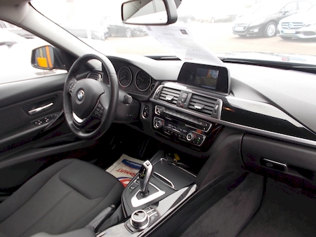 BMW SERIE 3 F30  318D 150 CV BUSINESS BVA8