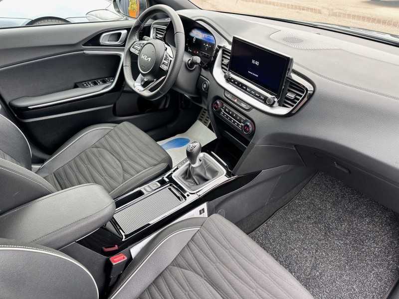 KIA CEED III (2) SW 1.5 T-GDI 160 ISG GT LINE BVM6 *********** 1 ERE MAIN AVEC SEULEMENT 17283 KMS !!!!! ***********
