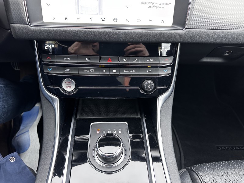 JAGUAR XF II 2.0D 180 10CV PRESTIGE AUTO ********* SEULEMENT 51892 KMS !!!!!!******