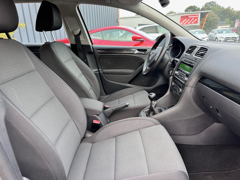 VOLKSWAGEN GOLF VI 1.6 TDI FAP 105 CONFORTLINE 5P