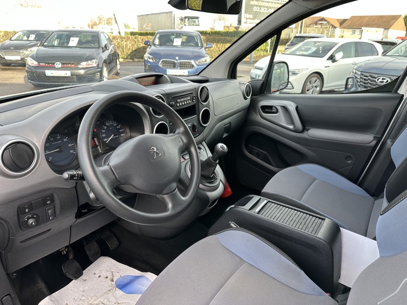 PEUGEOT PARTNER II TEPEE ******** 1 ERE MAIN AVEC SEULEMENT 104891 KMS !!!!!! *******