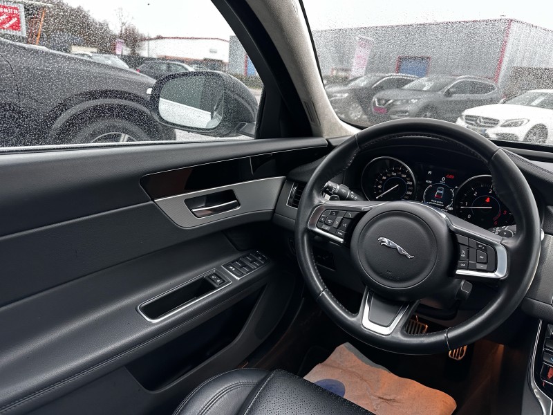 JAGUAR XF II 2.0D 180 10CV PRESTIGE AUTO ********* SEULEMENT 51892 KMS !!!!!!******
