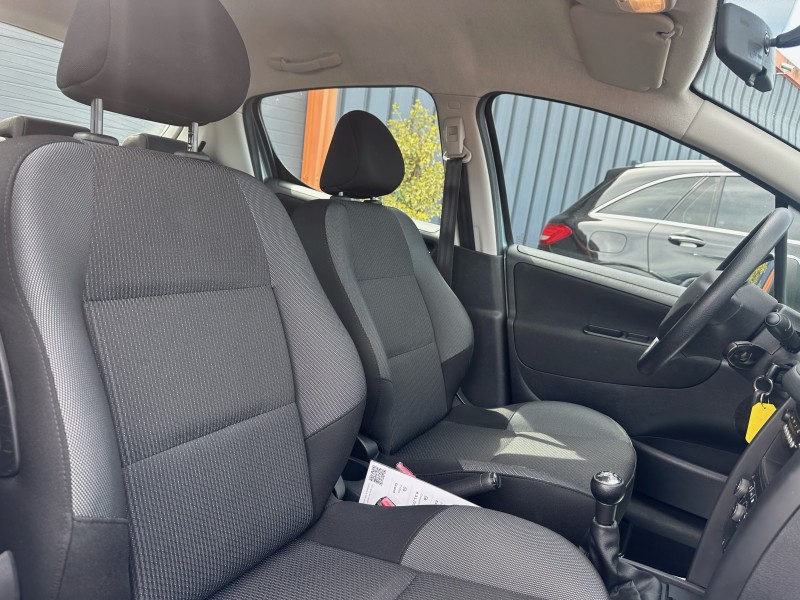 PEUGEOT 207 (2) 1.4 75 URBAN 5P ********* 2 EME MAIN AVEC SEULEMENT 44950KMS !!!!!!! ********