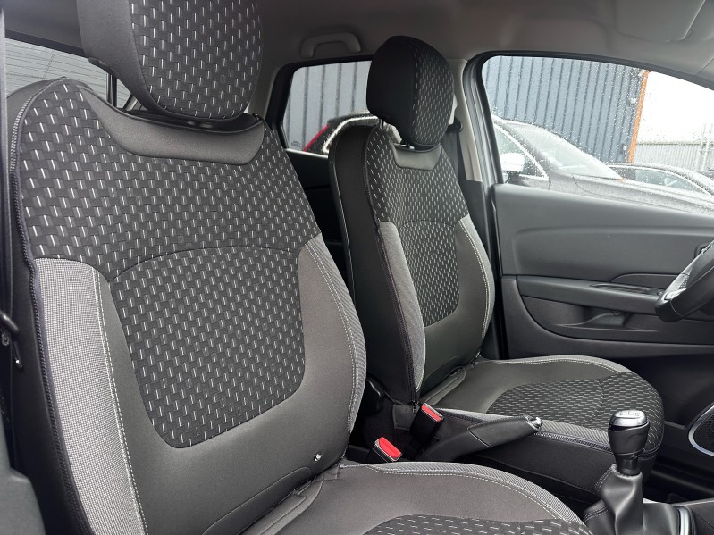 RENAULT CAPTUR (2) 0.9 TCE 90 INTENS ******* 1 ERE MAIN AVEC SEULEMENT 15640 KMS !!!!!!!*******