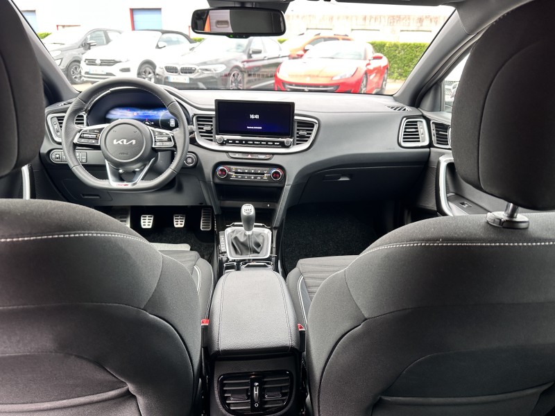 KIA CEED III (2) SW 1.5 T-GDI 160 ISG GT LINE BVM6 *********** 1 ERE MAIN AVEC SEULEMENT 17283 KMS !!!!! ***********