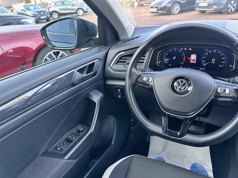 VOLKSWAGEN T-ROC 1.5 TSI 150 EVO CARAT DSG7