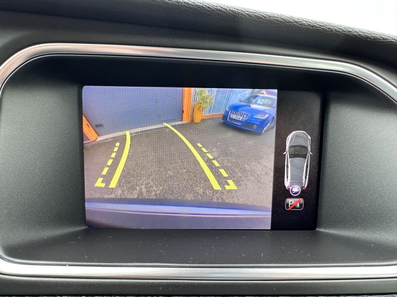 VOLVO V40 CROSS COUNTRY II (2) CROSS COUNTRY D2 120 OVERSTA EDITION