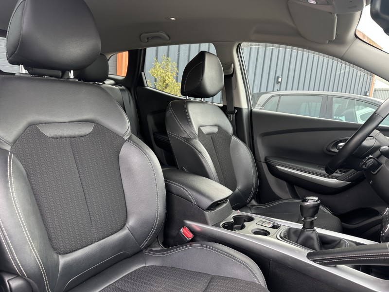 RENAULT KADJAR (2) 1.3 TCE 140 FAP INTENS ****** SEULEMENT 76509 KMS !!!!!!******