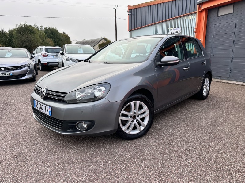 VOLKSWAGEN GOLF VI 1.6 TDI FAP 105 CONFORTLINE 5P