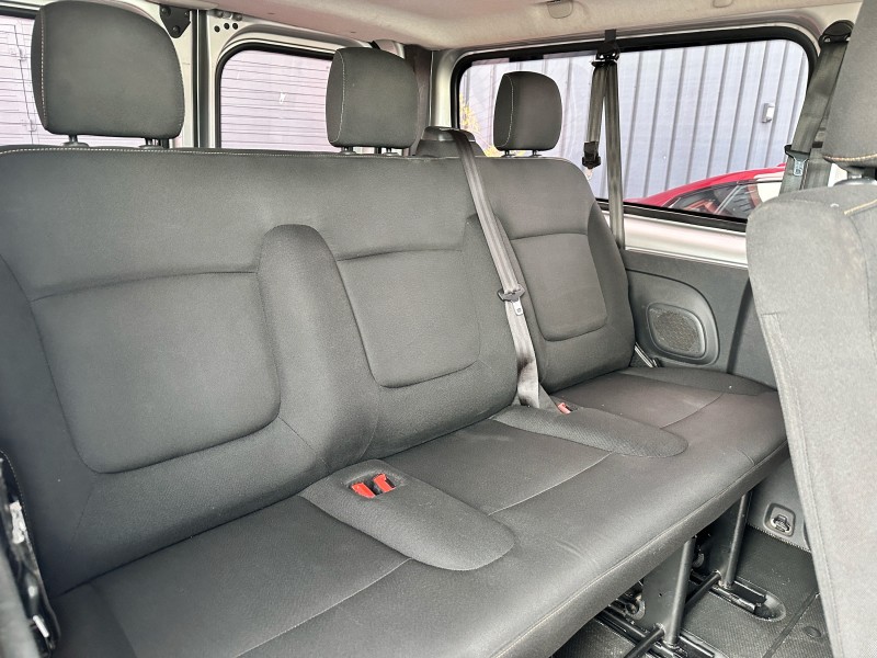 RENAULT TRAFIC III COMBI DCI ENERGY 125 CV  ZEN L2 9 PLACES