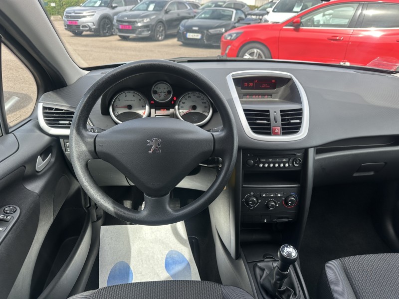 PEUGEOT 207 (2) 1.4 75 URBAN 5P ********* 2 EME MAIN AVEC SEULEMENT 44950KMS !!!!!!! ********