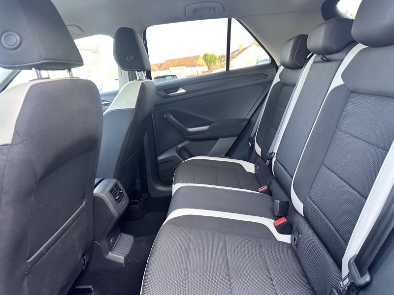 VOLKSWAGEN T-ROC 1.5 TSI 150 EVO CARAT DSG7