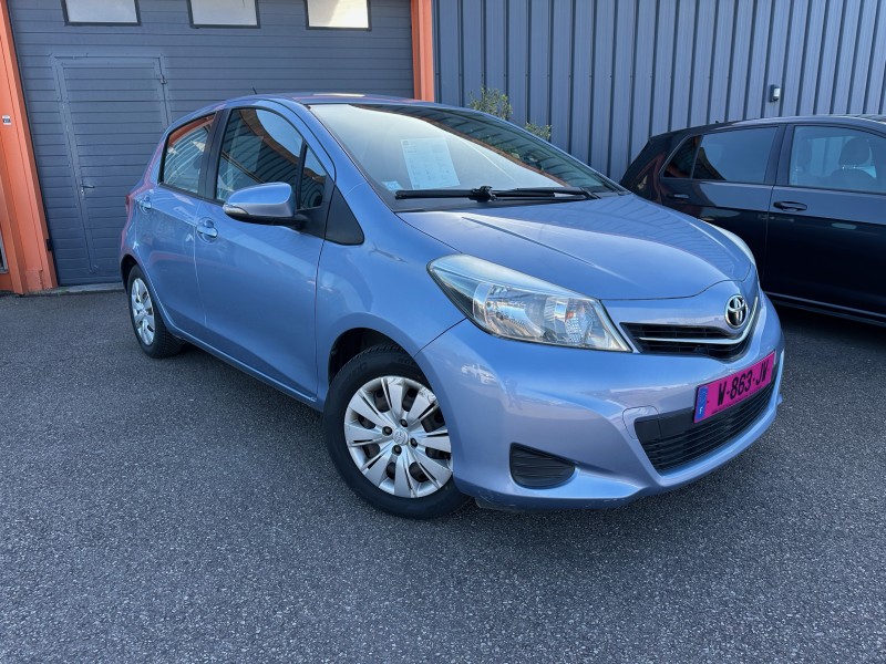TOYOTA YARIS III 69 VVT-I DYNAMIC 5P ********* 1 ERE MAIN AVEC SEULEMENT 57992 KMS !!!!!!!!*******