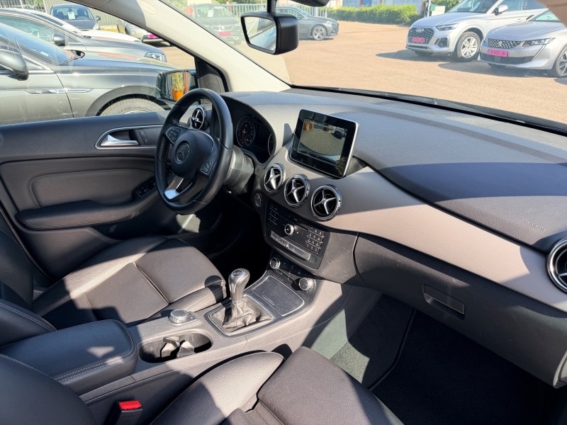 MERCEDES CLASSE B II (2) 180 D SENSATION ********** 2 EME MAIN AVEC SEULEMENT 75125KMS !!!!!! **********