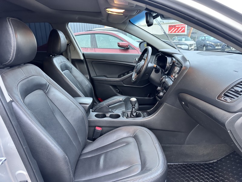 KIA OPTIMA 1.7 CRDI 136 PREMIUM ******** 2 EME MAIN SEULEMENT 105062 KMS !!!!!********