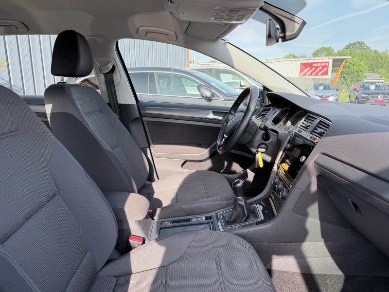 VOLKSWAGEN GOLF VII (2) 1.6 TDI 115 CONFORTLINE BUSINESS 5P ******* SEULEMENT 45233 KMS !!!!!! ********