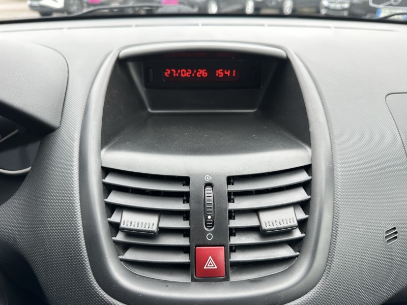 PEUGEOT 206+ 1.1 60 URBAN 3P ********* 1 ERE MAIN AVEC SEULEMENT 67483 KMS !!!!!!*******