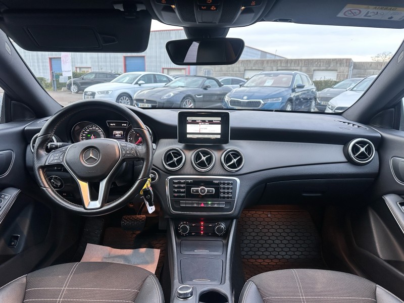 MERCEDES CLA 180 D SENSATION 7G-TRONIC