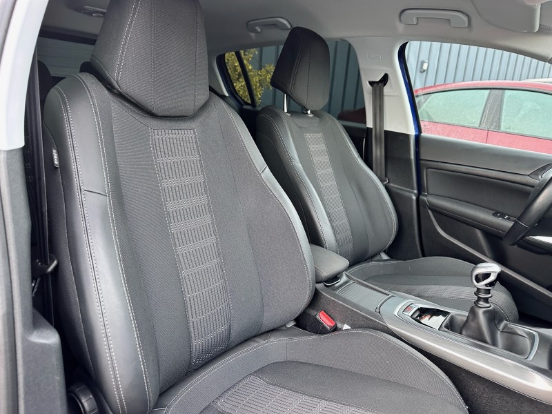 PEUGEOT 308 II (2) 1.5 BLUEHDI 130 S&S ALLURE *******2 EME MAIN AVEC SEULEMENT 64281 KMS !!!!!*******