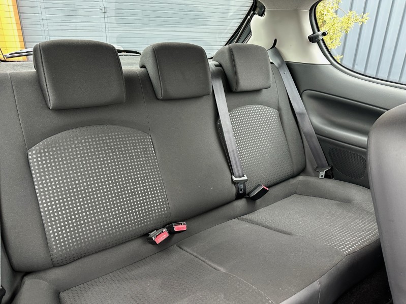 PEUGEOT 206+ 1.1 60 URBAN 3P ********* 1 ERE MAIN AVEC SEULEMENT 67483 KMS !!!!!!*******