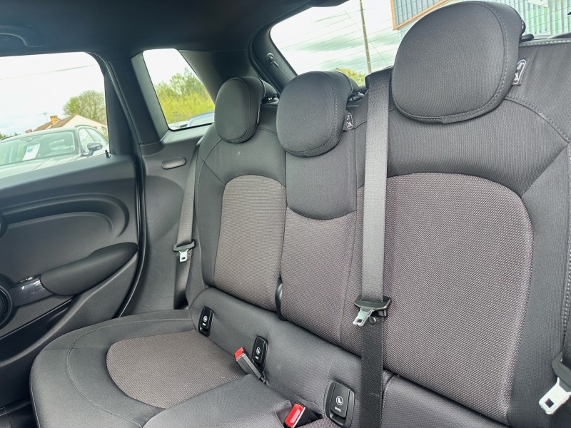 MINI III (F55) 1.5 ONE 102 5P ***********SEULEMENT 62460 KMS !!!!!*********