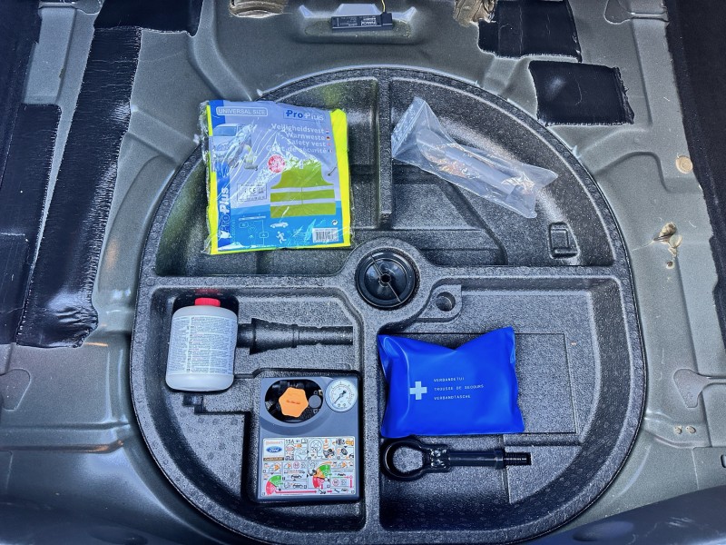 FORD FOCUS III (2) 1.5 TDCI 120 S&S ST LINE 5P