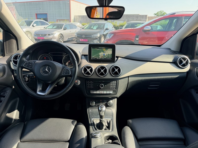 MERCEDES CLASSE B II (2) 180 D SENSATION ********** 2 EME MAIN AVEC SEULEMENT 75125KMS !!!!!! **********