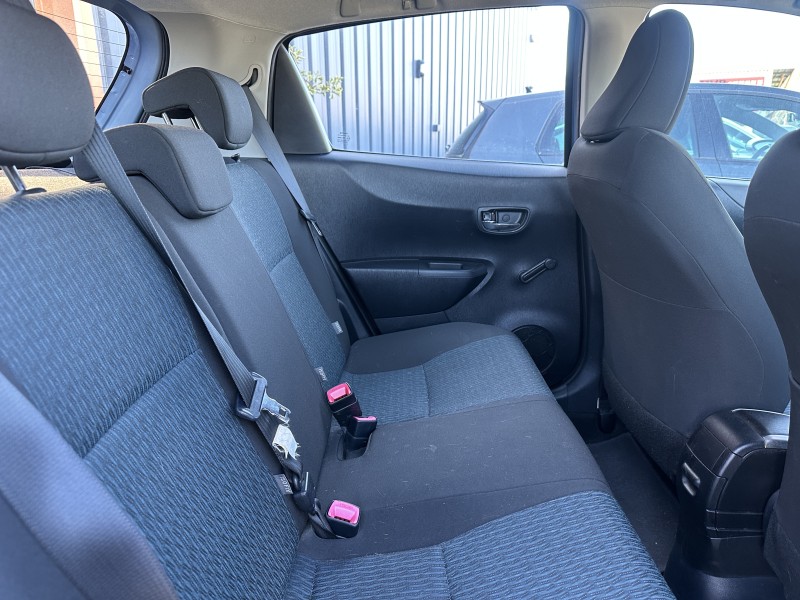 TOYOTA YARIS III 69 VVT-I DYNAMIC 5P ********* 1 ERE MAIN AVEC SEULEMENT 57992 KMS !!!!!!!!*******
