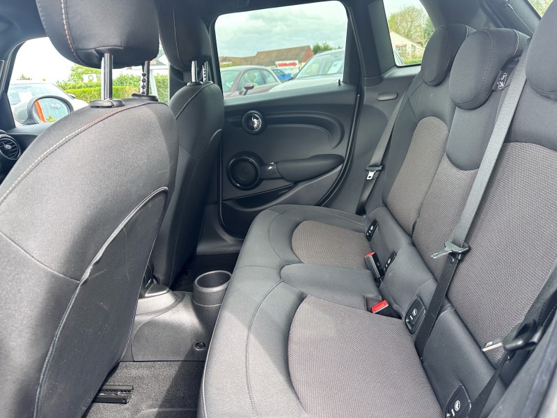 MINI III (F55) 1.5 ONE 102 5P ***********SEULEMENT 62460 KMS !!!!!*********