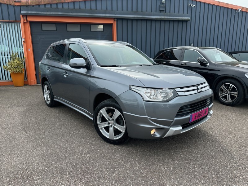 MITSUBISHI OUTLANDER 2.0 MIVEC 150 CV INFORM 2WD ********** 1 ERE MAIN AVEC SEULEMENT 113083 KMS !!!!!!! *********