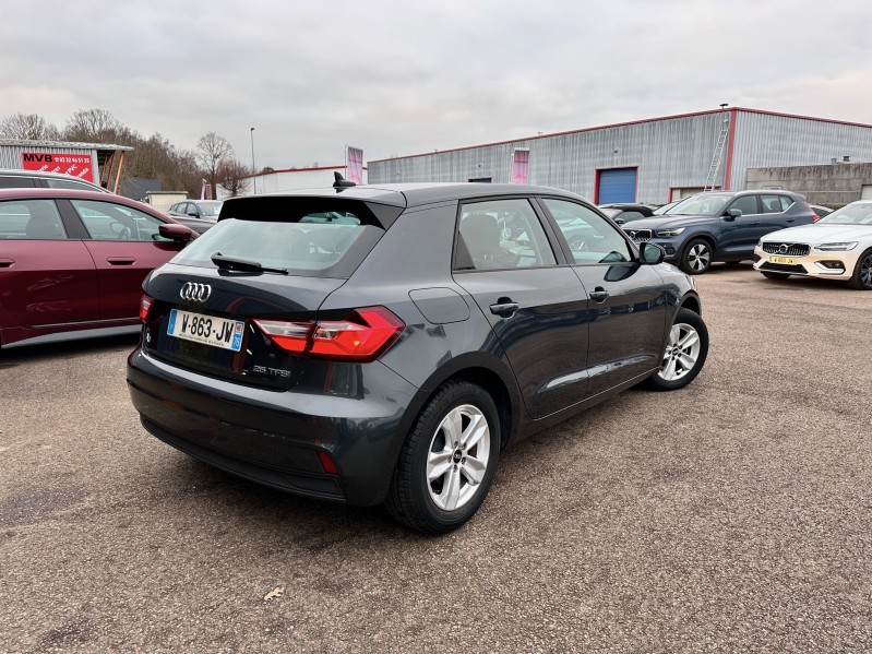 AUDI A1 II 25 TFSI 95 DESIGN ********* 1 ERE MAIN AVEC SEULEMENT 27925 KMS !!!!!********