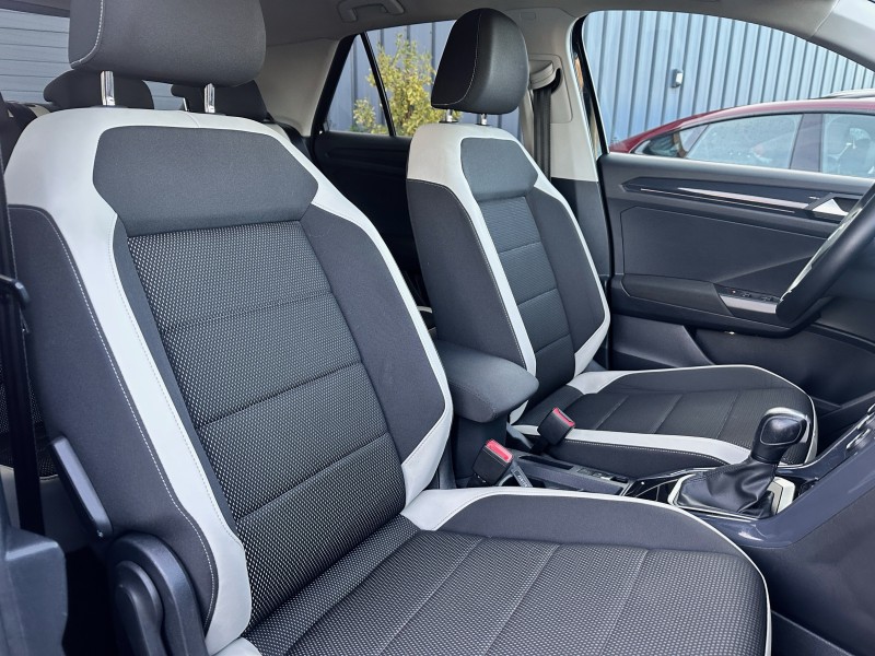 VOLKSWAGEN T-ROC 1.5 TSI 150 EVO CARAT DSG7