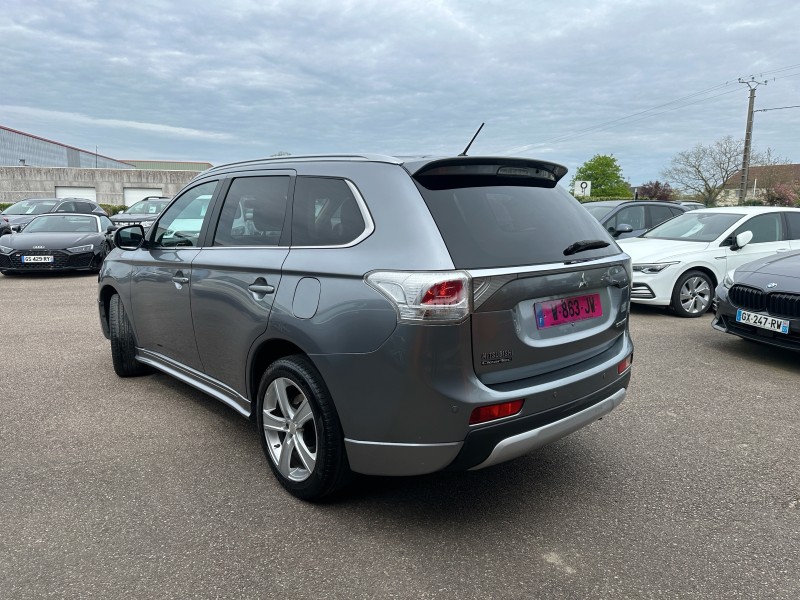 MITSUBISHI OUTLANDER 2.0 MIVEC 150 CV INFORM 2WD ********** 1 ERE MAIN AVEC SEULEMENT 113083 KMS !!!!!!! *********