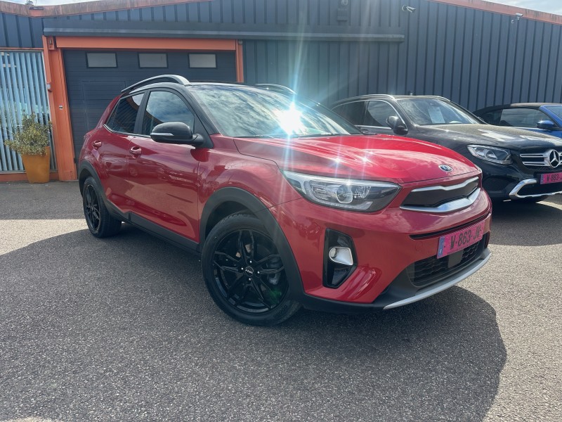 KIA STONIC 1.0 T-GDI 120 ISG PREMIUM ********* 1 ERE MAIN AVEC SEULEMENT 27724 KMS !!!!!!! ********