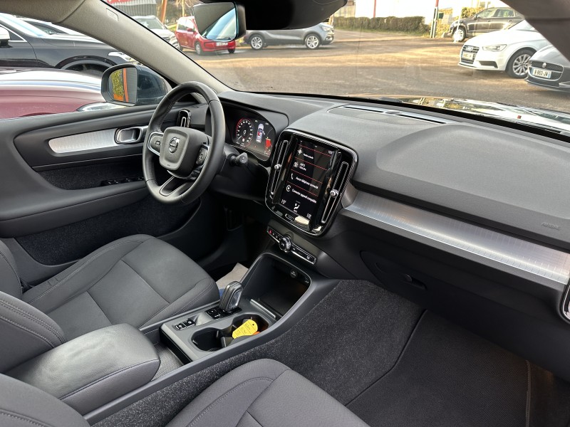 VOLVO XC40 T5 RECHARGE 180+82 BUSINESS DCT7