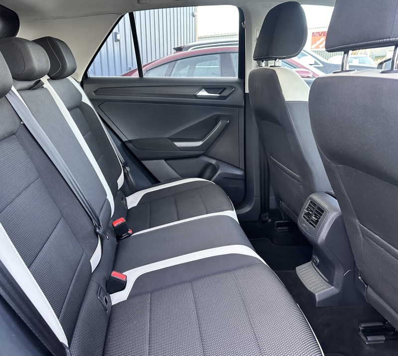 VOLKSWAGEN T-ROC 1.5 TSI 150 EVO CARAT DSG7