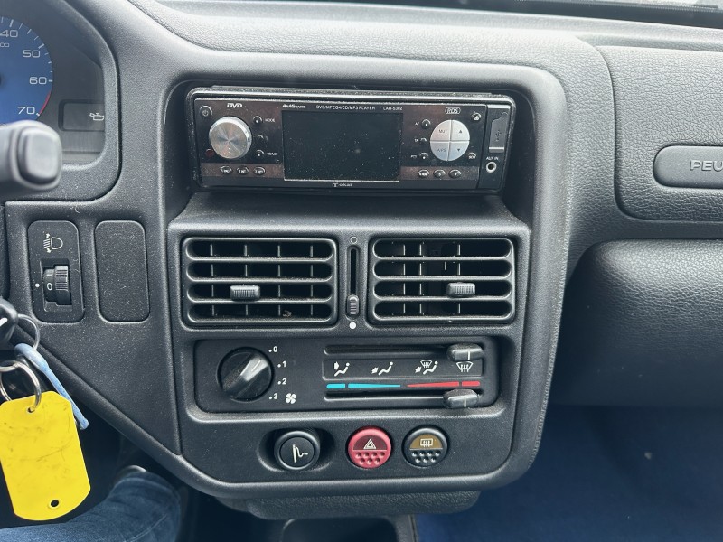 PEUGEOT 106 3 PORTES 1.0 50 CV OPEN