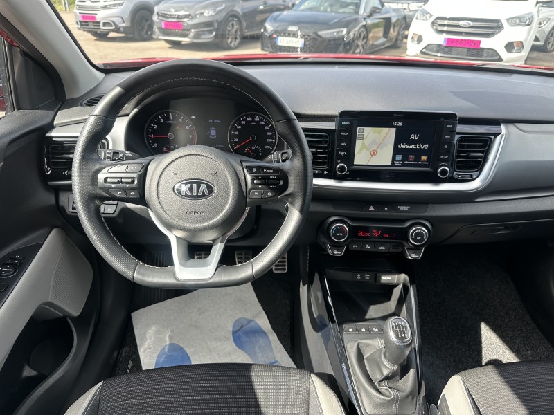 KIA STONIC 1.0 T-GDI 120 ISG PREMIUM ********* 1 ERE MAIN AVEC SEULEMENT 27724 KMS !!!!!!! ********
