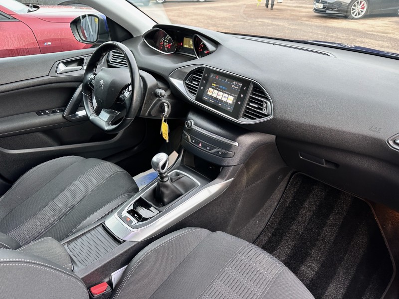 PEUGEOT 308 II (2) 1.5 BLUEHDI 130 S&S ALLURE *******2 EME MAIN AVEC SEULEMENT 64281 KMS !!!!!*******