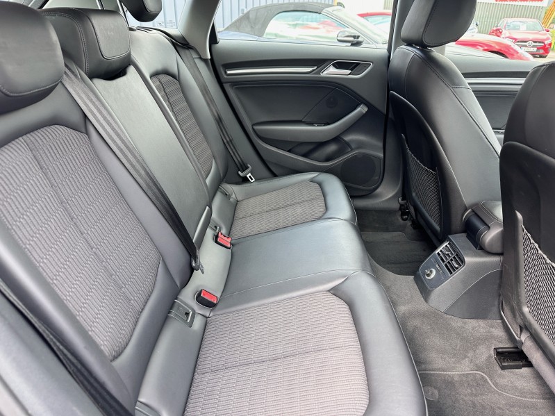 AUDI A3 III (2) SPORTBACK 30 TFSI 115 DESIGN S TRONIC 7 ******SEULEMENT 78925 KMS !!!! ******