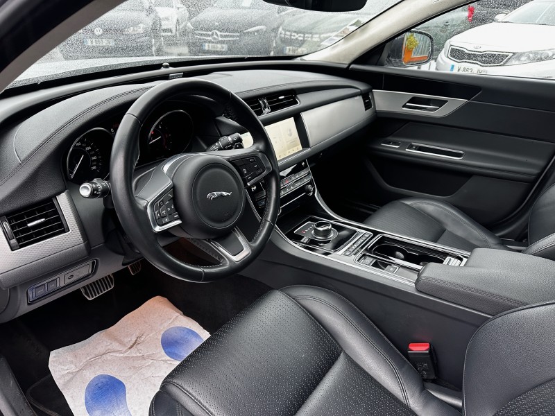 JAGUAR XF II 2.0D 180 10CV PRESTIGE AUTO ********* SEULEMENT 51892 KMS !!!!!!******