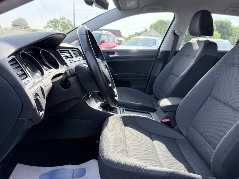 VOLKSWAGEN GOLF VII (2) 1.6 TDI 115 CONFORTLINE BUSINESS 5P ******* SEULEMENT 45233 KMS !!!!!! ********