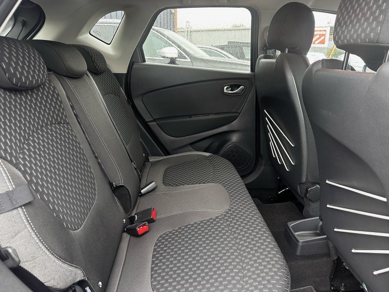 RENAULT CAPTUR (2) 0.9 TCE 90 INTENS ******* 1 ERE MAIN AVEC SEULEMENT 15640 KMS !!!!!!!*******